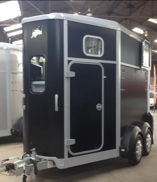 Van 2 places HB506 Confort pont-portes IFOR Williams 2600Kg