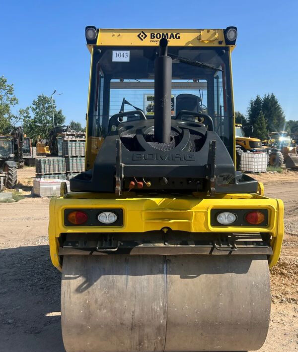 Compacteur AP-AM Bomag BW 154 – Image 5