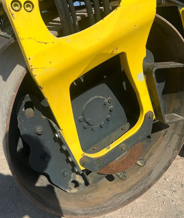 Compacteur AP-AM Bomag BW 154 – Image 17
