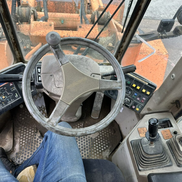 Chargeuse Fiat-Hitachi Fr Iveco 6 Cylinder 130 13T 4x4 – Image 14