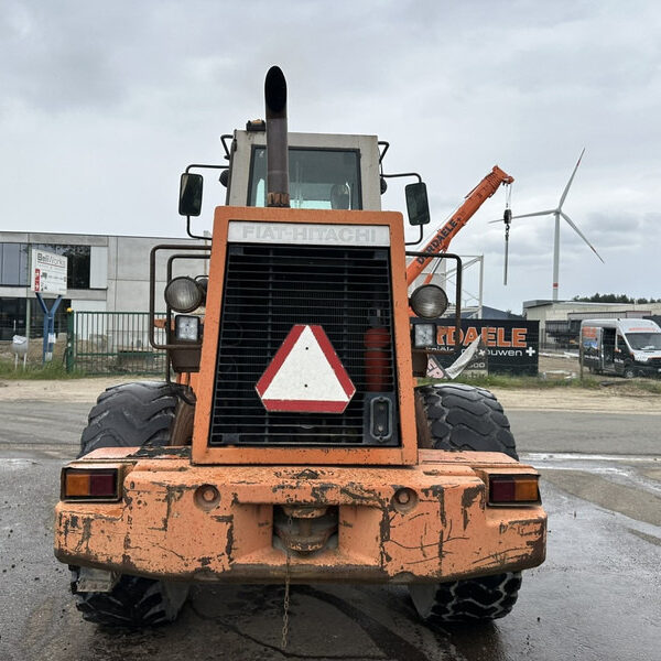 Chargeuse Fiat-Hitachi Fr Iveco 6 Cylinder 130 13T 4x4 – Image 16