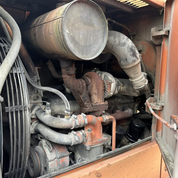 Chargeuse Fiat-Hitachi Fr Iveco 6 Cylinder 130 13T 4x4 – Image 17