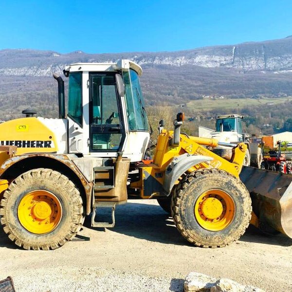 Chargeuse L524 10T sur pneus Liebherr – Image 5