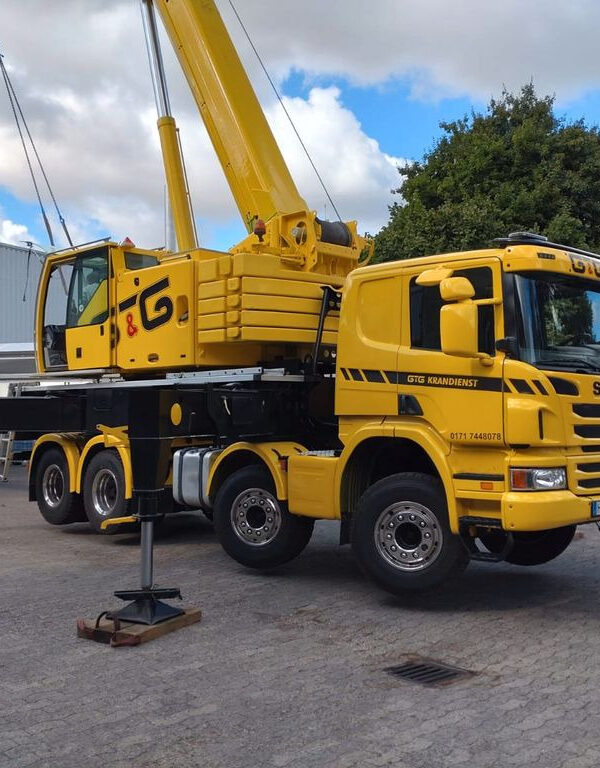 Grue mobile 1045 LTF Liebherr Scania – Image 4