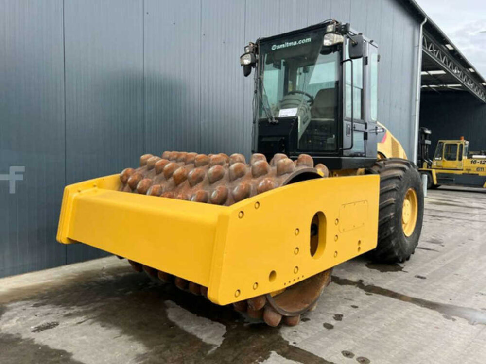 Caterpillar Monocylindre Compacteur CP74 C