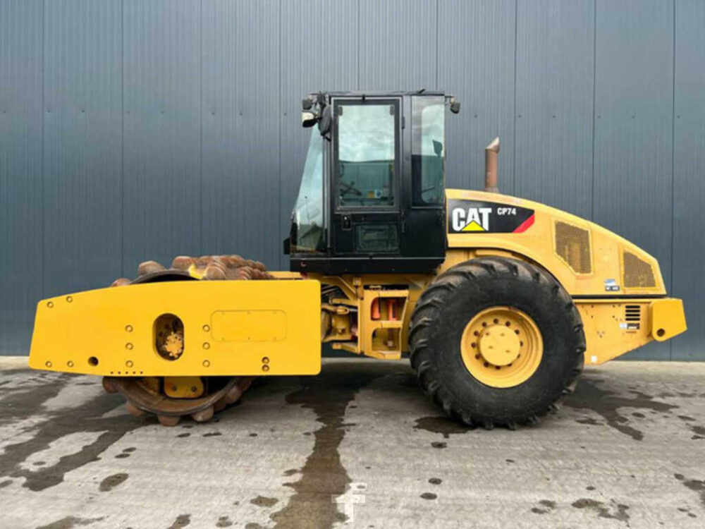 Caterpillar Monocylindre Compacteur CP74 C – Image 6