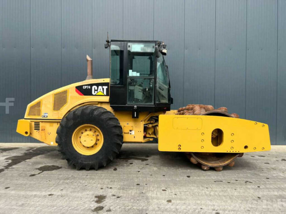 Caterpillar Monocylindre Compacteur CP74 C – Image 7
