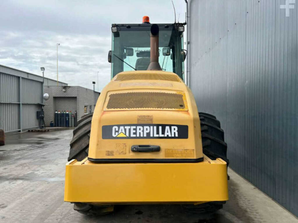 Caterpillar Monocylindre Compacteur CP74 C – Image 11