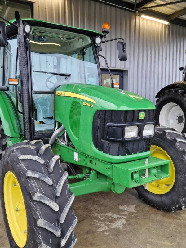 Tracteur 5090m John Deere – Image 4
