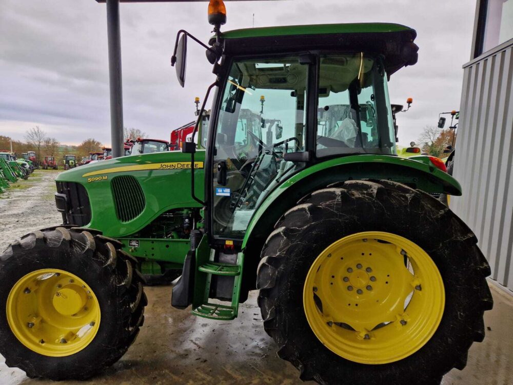 Tracteur 5090m John Deere – Image 8