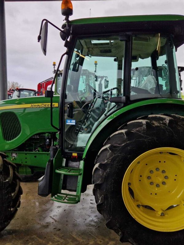 Tracteur 5090m John Deere – Image 8