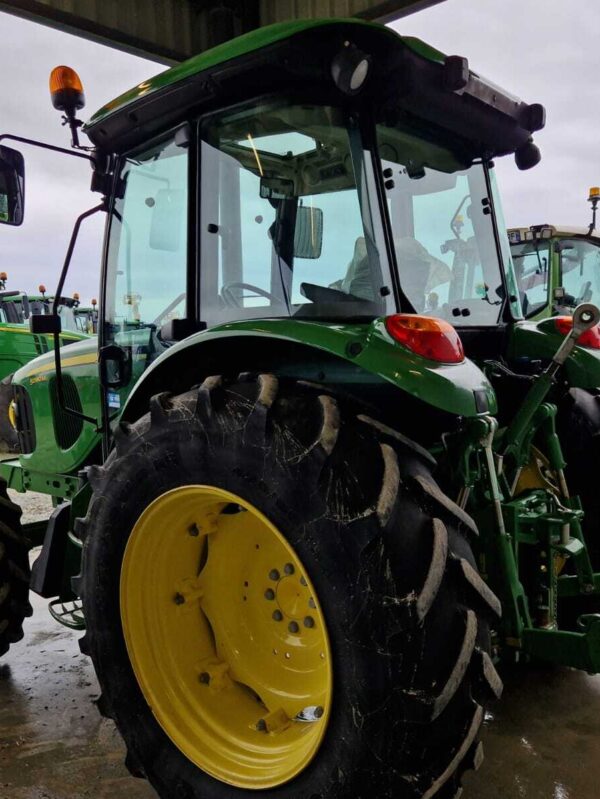 Tracteur 5090m John Deere – Image 9
