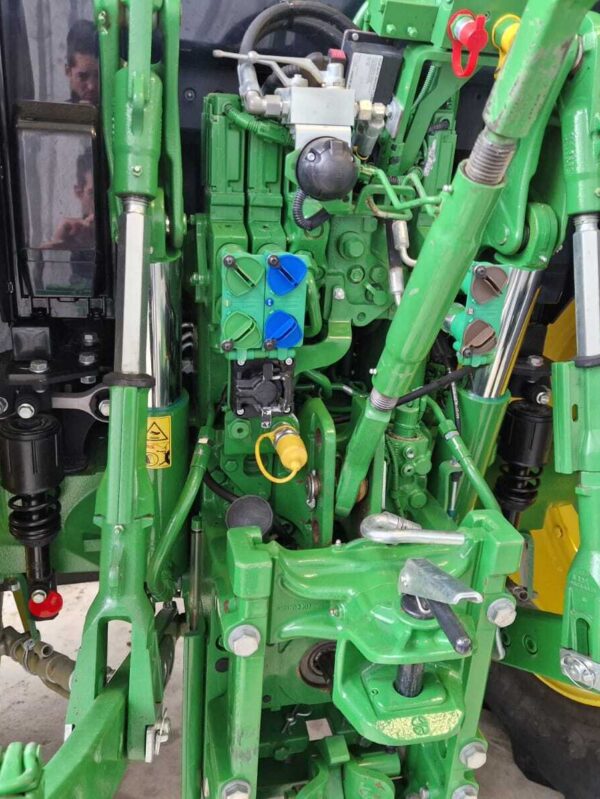 Tracteur 6120m John Deere – Image 12