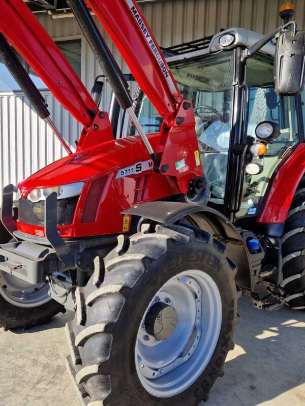 Tracteur 5711s Massey Ferguson – Image 3