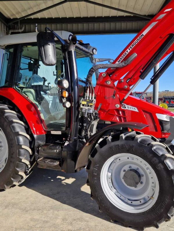 Tracteur 5711s Massey Ferguson – Image 6