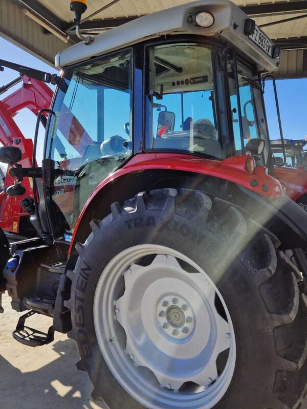 Tracteur 5711s Massey Ferguson – Image 10