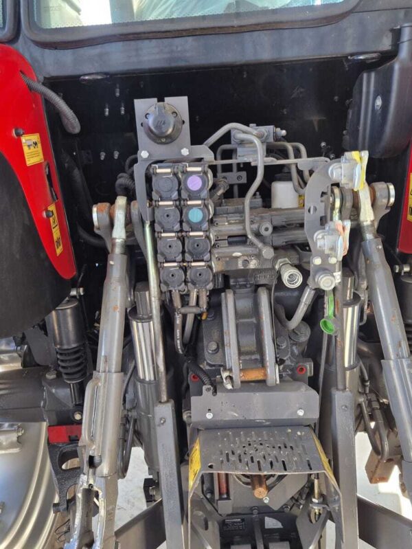 Tracteur 5711s Massey Ferguson – Image 12