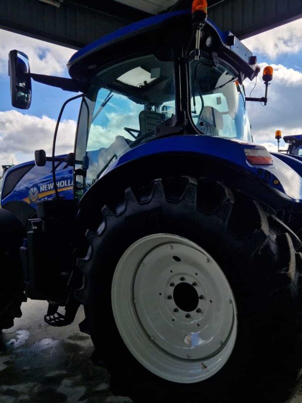 Tracteur Power Command New Holland T7.190 – Image 7