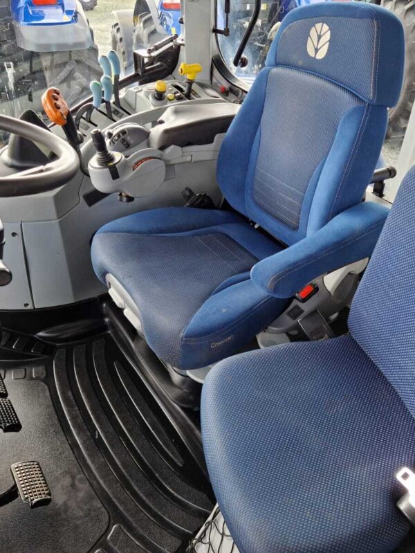 Tracteur Power Command New Holland T7.190 – Image 14