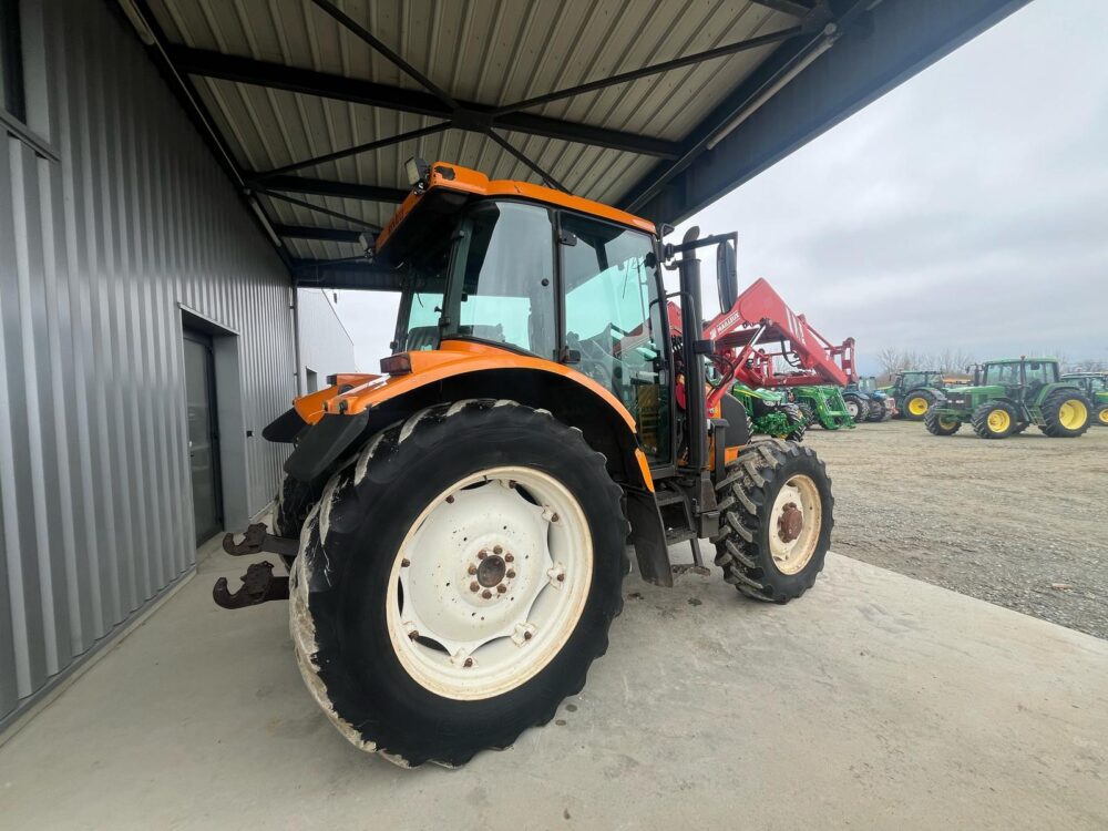 Tracteur Ares Renault 550 – Image 5