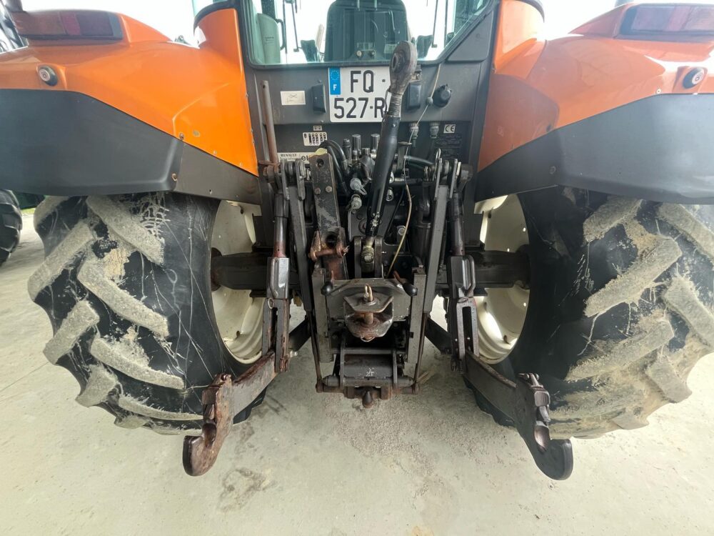 Tracteur Ares Renault 550 – Image 8