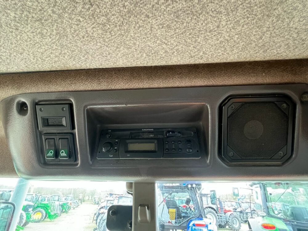 Tracteur Ares Renault 550 – Image 11