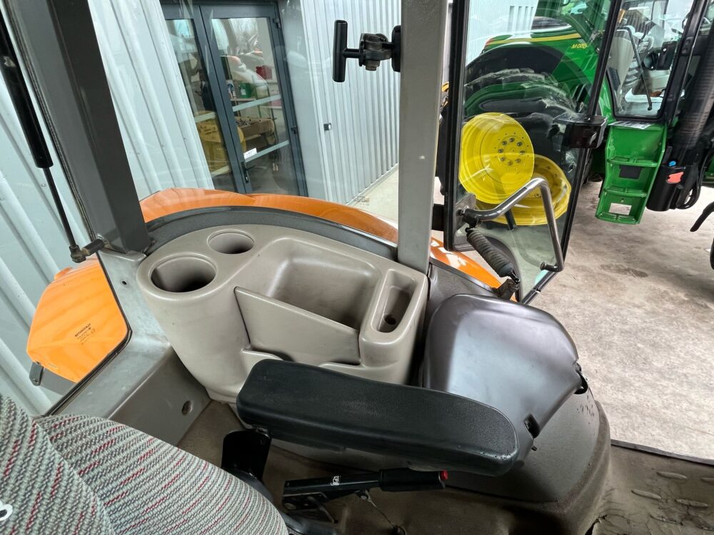 Tracteur Ares Renault 550 – Image 15