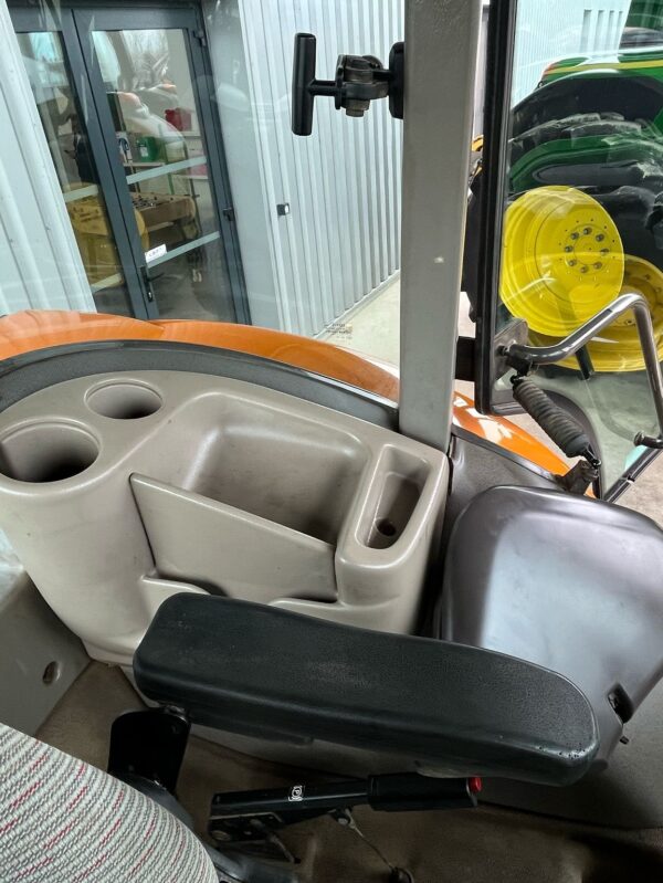 Tracteur Ares Renault 550 – Image 15