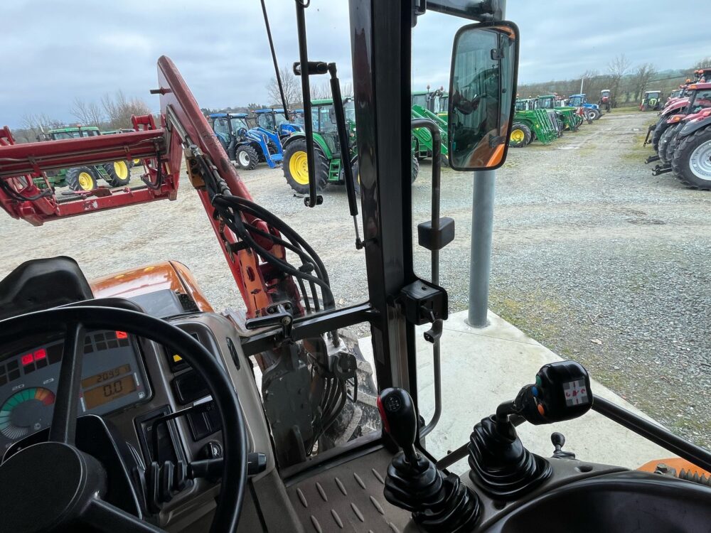 Tracteur Ares Renault 550 – Image 16