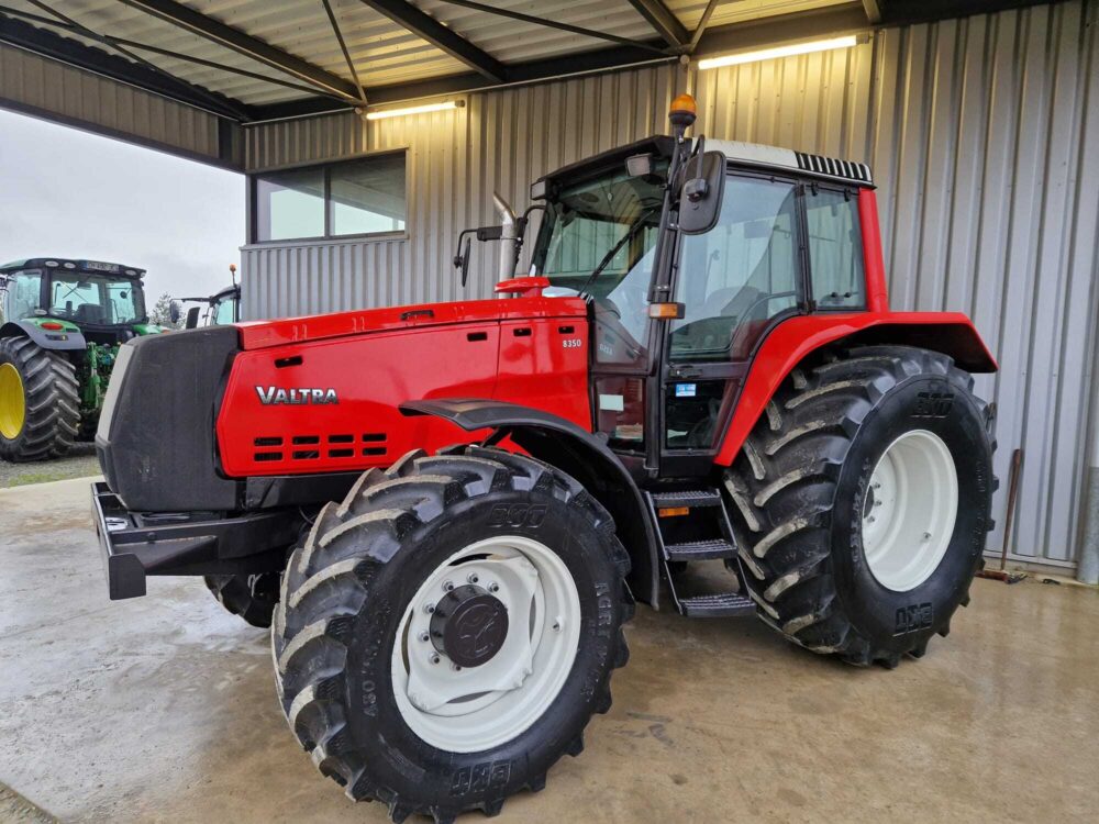 Tracteur 8350 Valtra – Image 2