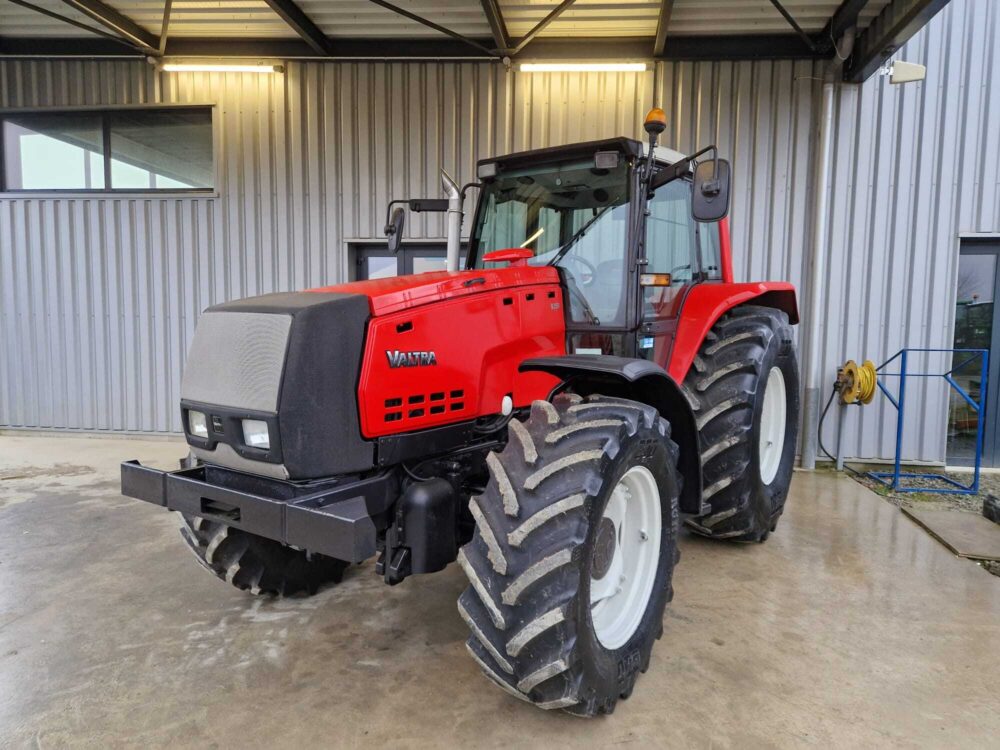Tracteur 8350 Valtra – Image 3