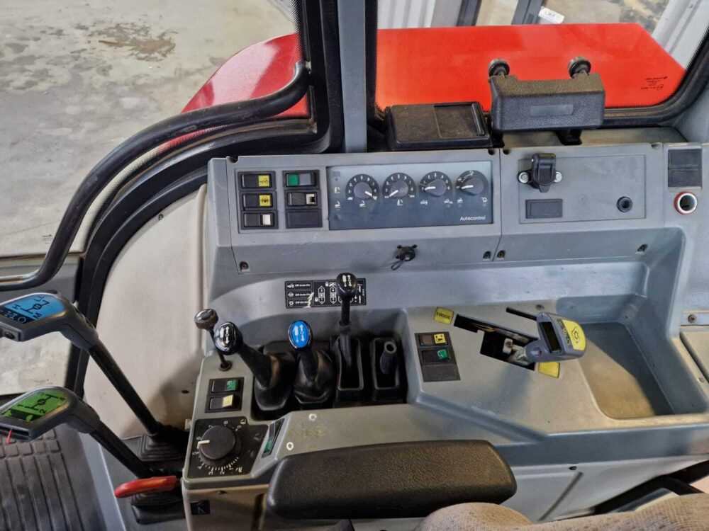 Tracteur 8350 Valtra – Image 17