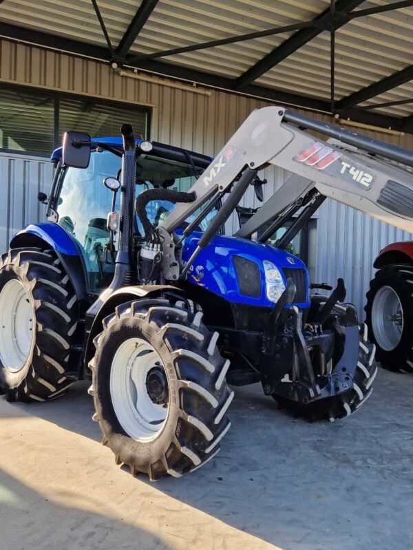 Tracteur New holland Electro command T6.120 – Image 5