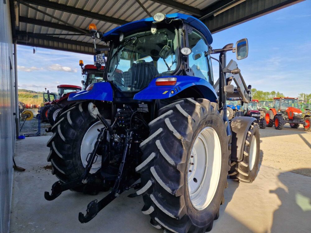 Tracteur New holland Electro command T6.120 – Image 14