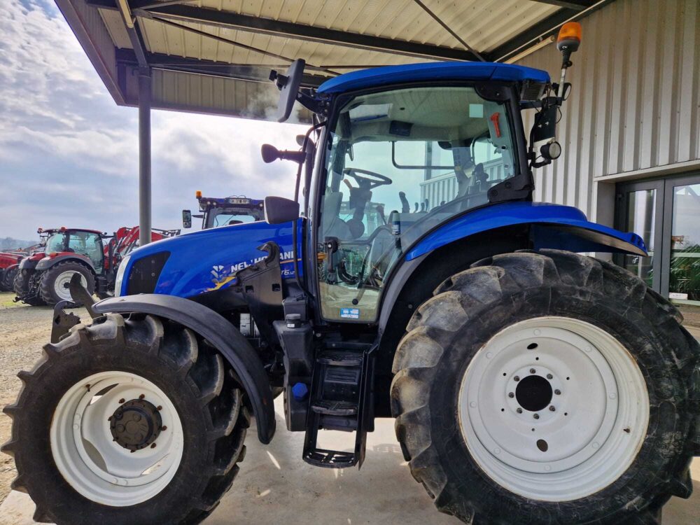 Tracteur New holland Electro command T6.120 – Image 15