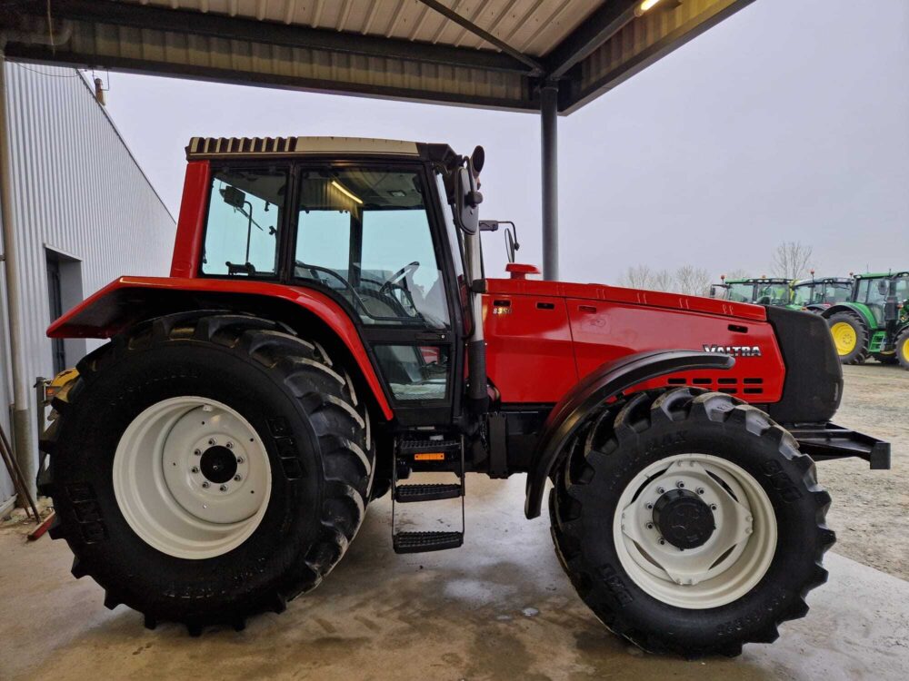 Tracteur 8350 Valtra