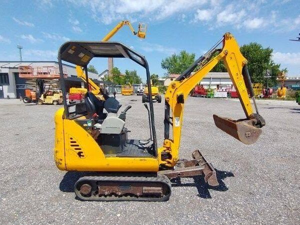 Bobcat E14 (2014) 2202 heures 1.3T + 3 Godets Occasion – Image 4