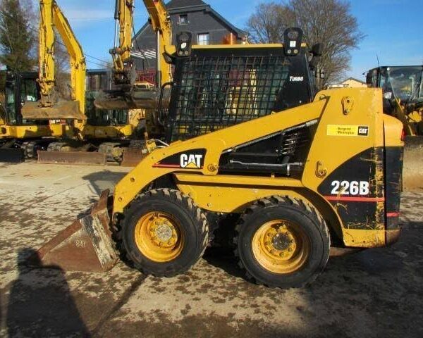 Chargeuse Caterpillar 226B (2005) Occasion