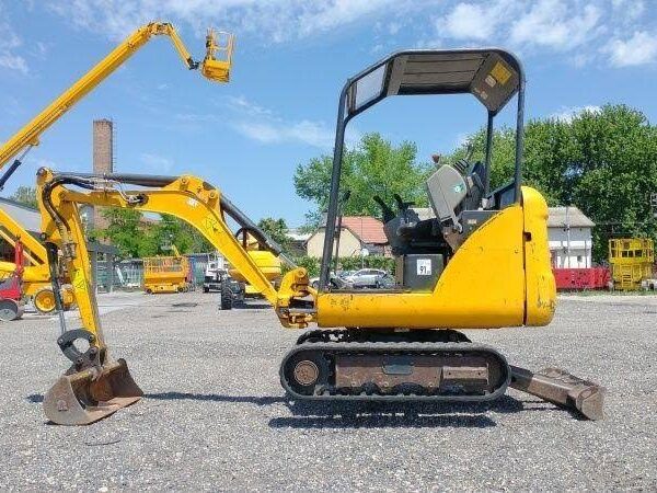 Bobcat E14 (2014) 2202 heures 1.3T + 3 Godets Occasion – Image 7