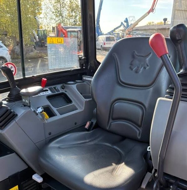 Bobcat E26 (2023) 980 heures 2.56T Occasion – Image 4